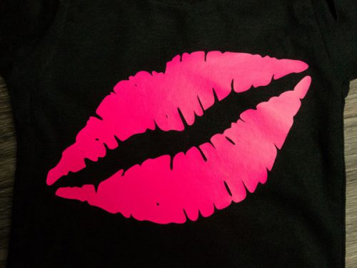 A pair of lips done in Neon Pink ThermoFlex® Plus Neon HTV